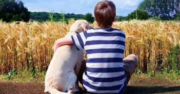 Контакт маленьких детей с собакой снижает риск развития одышки в более взрослом возрасте